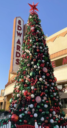 Christmas mall aesthetic
