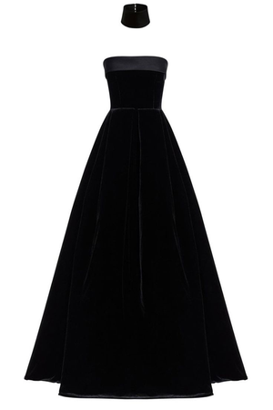 black gown [@grvyrd]
