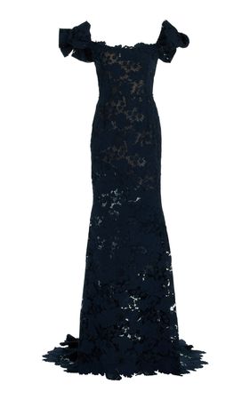 Off-The-Shoulder Guipure Lace Gown By Oscar De La Renta | Moda Operandi