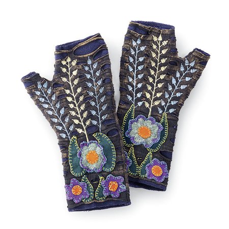Black Fleece Fingerless Gloves - Women’s Romantic & Fantasy Inspired Fashions