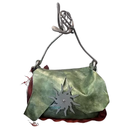 Manola's Bag in Metallic Green – karlaidlaw