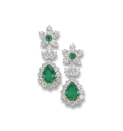 A PAIR OF EMERALD AND DIAMOND EAR PENDANTS | earrings, diamond | Christie's