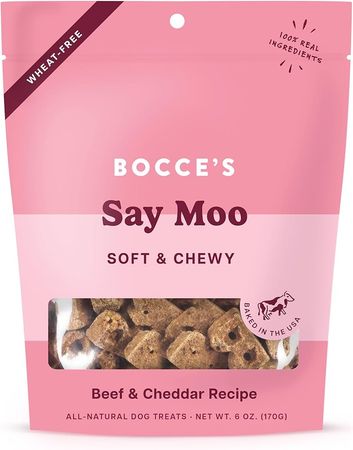 Amazon.com : Bocce's Bakery Oven Baked Say Moo Treats for Dogs, Wheat-Free Everyday Dog Treats, Made with Real Ingredients, Baked in The USA, All-Natural Soft & Chewy Cookies, Beef & Cheddar Recipe, 6 oz : Pet Supplies