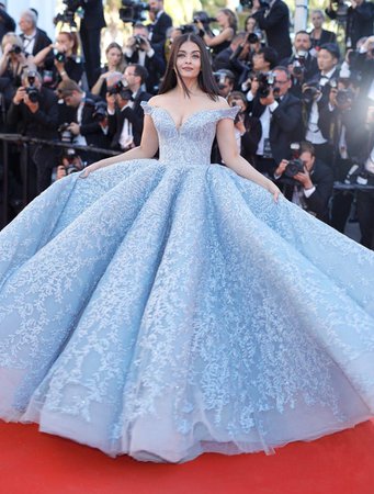 18 Photos Of Aishwarya At Cannes That Turned Me Into Her Royal Majesty's Loyal Subject in 2018 | Blue prom dress | Pinterest | Dresses, Gowns and Fashion