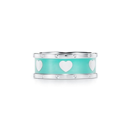Return to Tiffany® Love narrow heart ring in sterling silver with enamel finish. | Tiffany & Co.