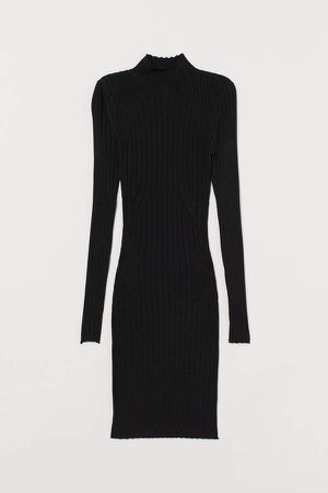 Fitted Knit Dress - Black