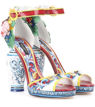 Printed patent leather sandals