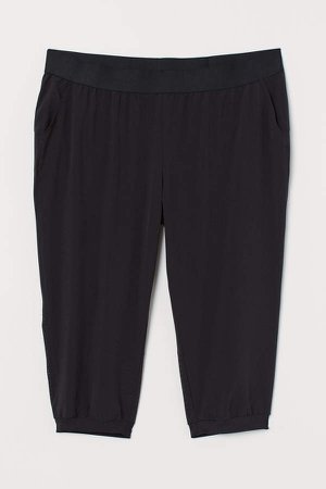 H&M+ Cropped Sports Pants - Black