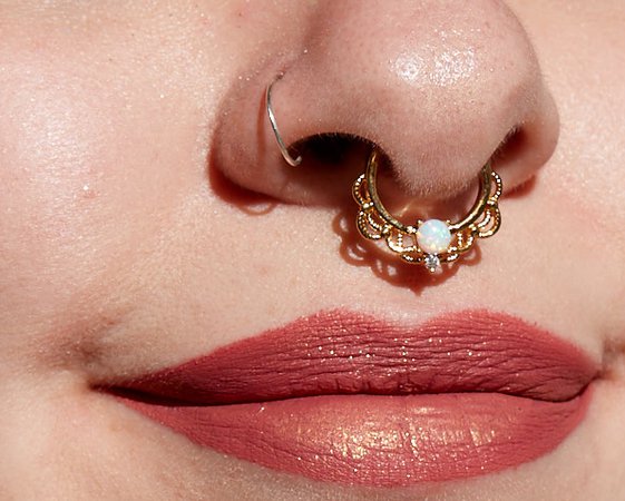Nose Rings and Nose Piercings | All You Need To Know – bodyjewelry