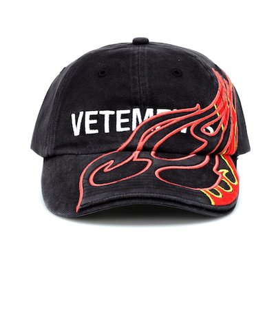 x Reebok embroidered baseball cap