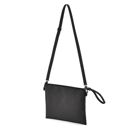 muji black sling bag