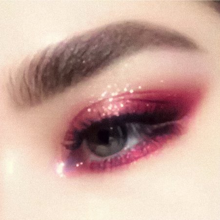 pink glitter eye makeup
