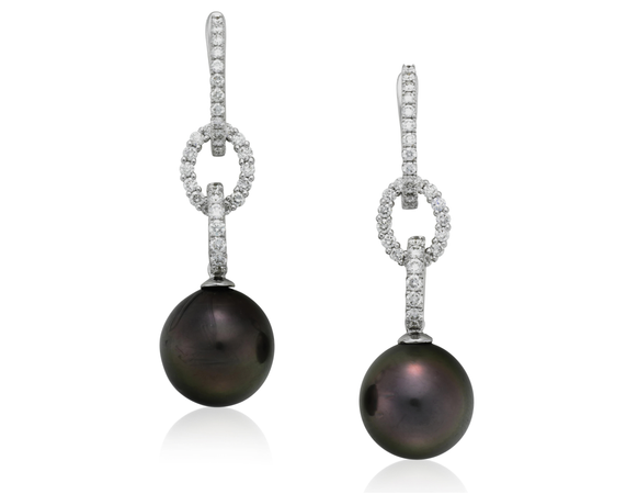 Cartier black pearl earrings
