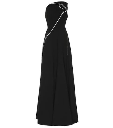 Amorous crêpe one-shoulder gown