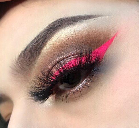 Neon pink liner shared by @vintyhelle on We Heart It