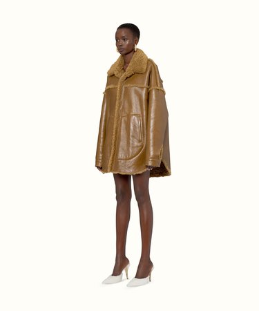 Oversized shearling coat - Caramel | FENTY