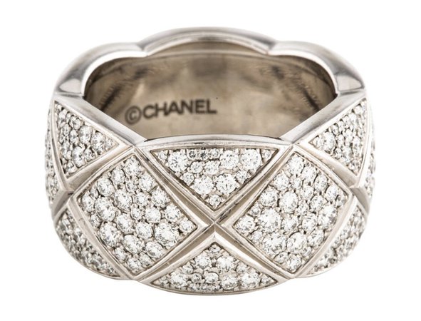 chanel 18k diamond coco ring