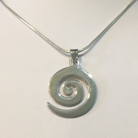 Swirl necklace