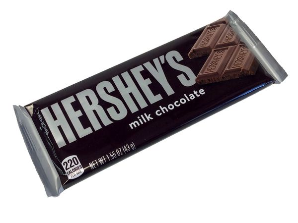 Hershey's 1.55 oz Milk Chocolate Candy Bar | OldTimeCandy.com
