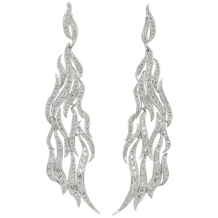 3.28 Carat GVS Round White Diamond Drop Leaves Earrings 18K White Gold Earrings For Sale at 1stdibs