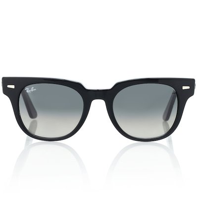 Classic Wayfarer Sunglasses | Ray-Ban - mytheresa.com
