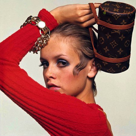 twiggy by bert stern discovered by carlos on We Heart It
