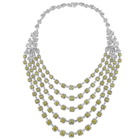 White Gold Necklace Set with Yellow and White Diamond Set, 156.87 Carat For Sale at 1stdibs
