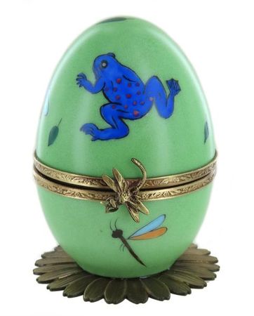 faberge musical egg with frog