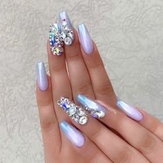 Pinterest - Unichrome Aurora Unicorn Chrome Nail Art AB Effect #Stilettonails | Diseño de uñas