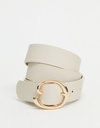 Pieces belt with gold abstract buckle in cream | ASOS