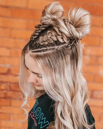 23 Hairstyles of Space Buns with Braids - Braid Hairstyles