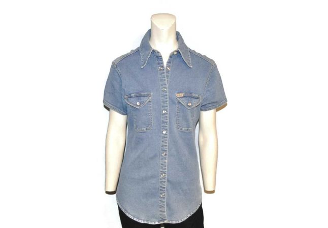 Vintage Fitted Denim Snap Up Button Down Short Sleeve Shirt