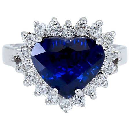3.87 Carat Heart Shape Blue Sapphire and Diamond Halo Engagement Ring For Sale at 1stDibs
