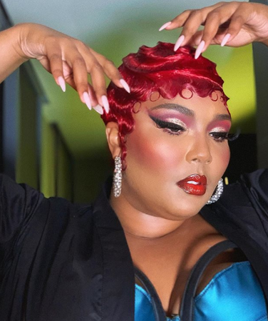 Lizzo's Makeup Artist, Alexx Mayo, Reveals His Top Makeup Tips - Beauty Bay Edited