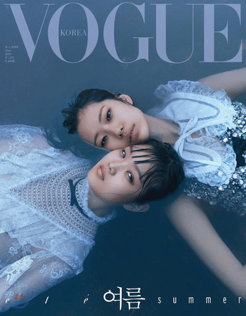 vogue magazine fashion editorial