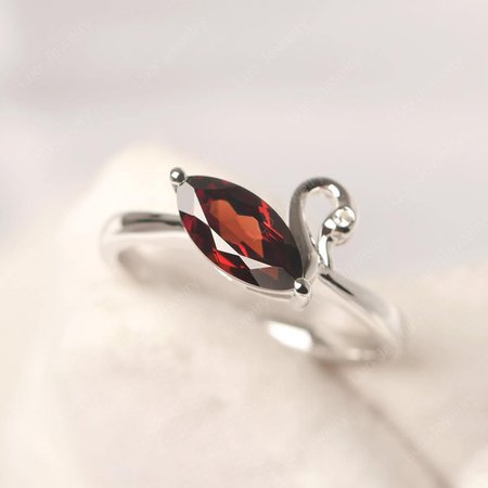 Garnet Ring Swan Engagement Ring – LUO