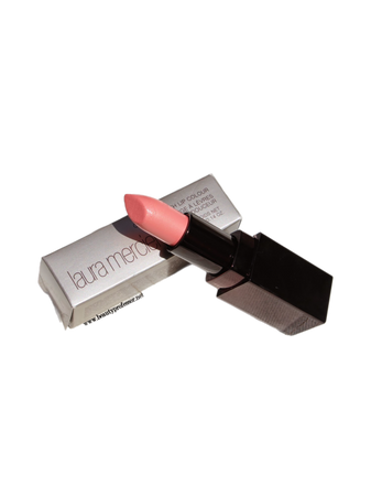 1960s retro pink lipstick lips