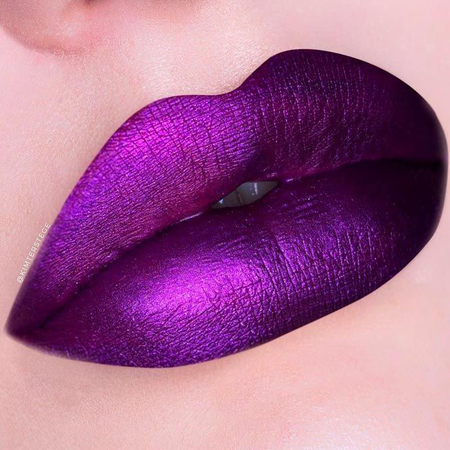 purple lips
