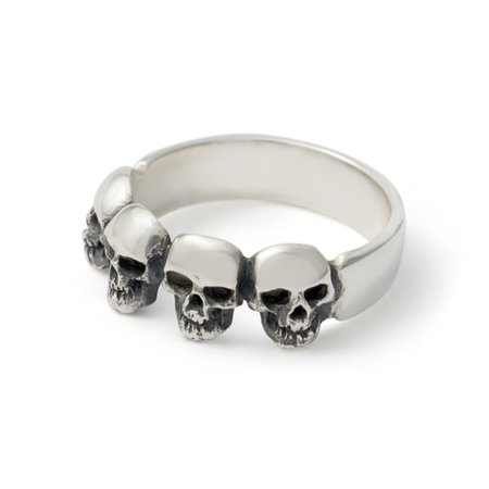 4 Small Skulls Ring – The Great Frog