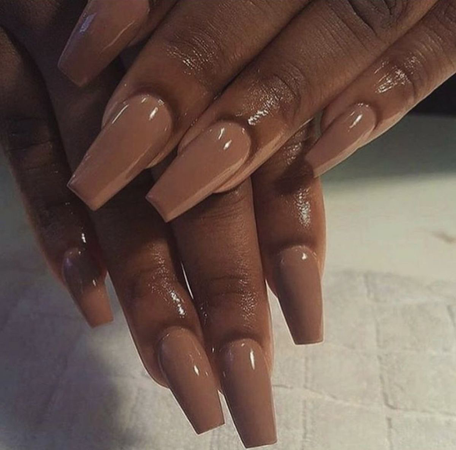 nude nails black woman