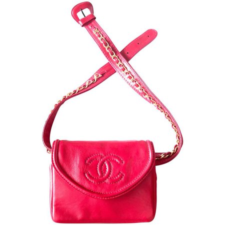 Chanel Vintage red leather belt bag / fanny pack with CC stitch mark and chains For Sale at 1stdibs