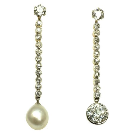 Certified Natural Pearl and 2.54 Carat Diamond Gold Earrings, circa 1930 For Sale at 1stDibs
