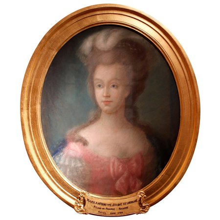 1780 Oval Pastel on Canvas Depiction of Queen Marie-Antoinette in Original Frame For Sale at 1stdibs