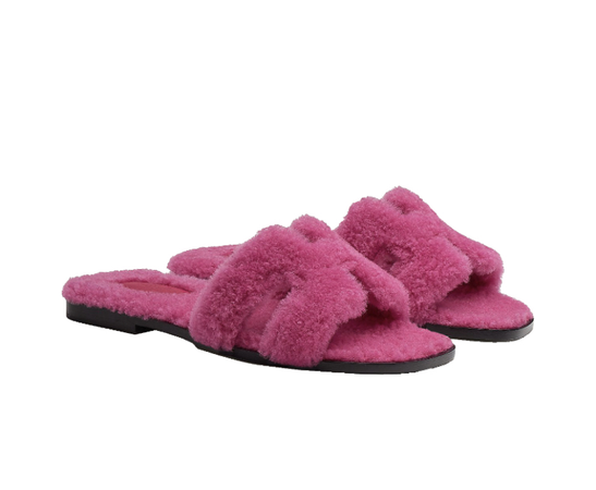 pink fluffy hermes sandals