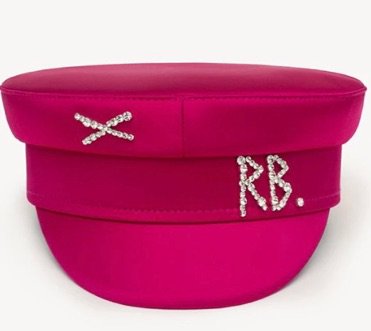 pink hat