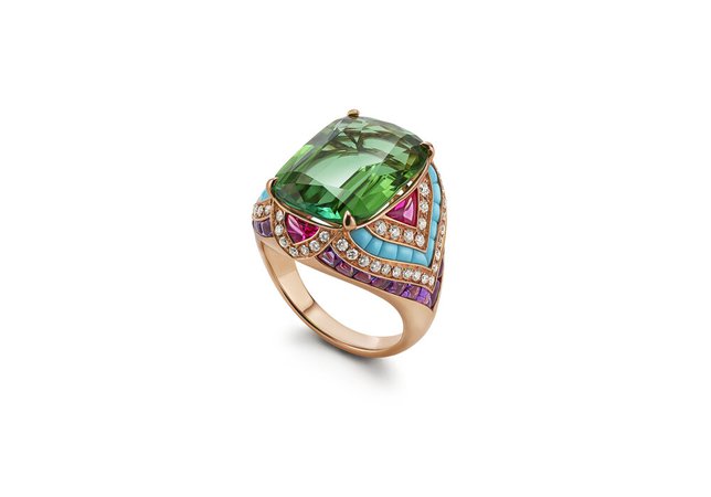 Bvlgari, Emerald ring
