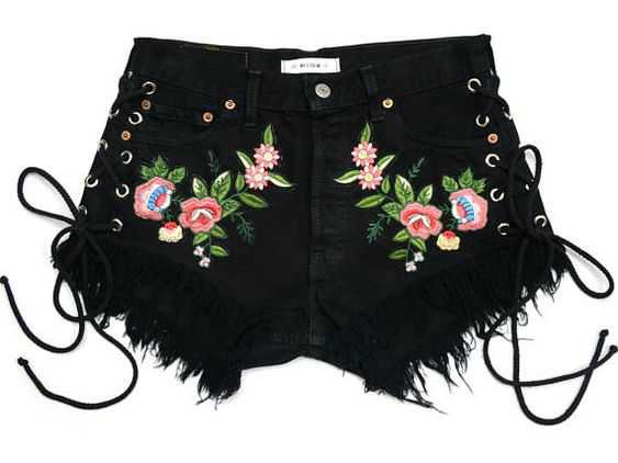 BLACK SHORTS Lace up high waisted Levis floral denim patched