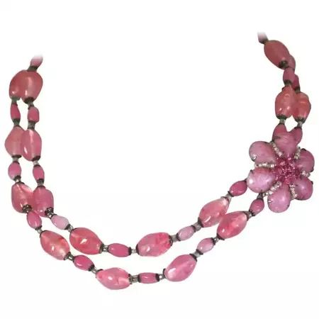 Miriam Haskell Pink Pate de Verre Bead Necklace For Sale at 1stDibs | pink beaded necklace, pink seed bead necklace