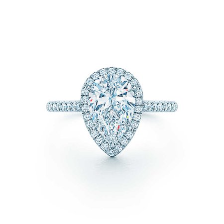 Tiffany Soleste®: Pear Shaped Diamond Ring | Tiffany & Co.