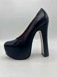 Vivienne Westwood Heels Black